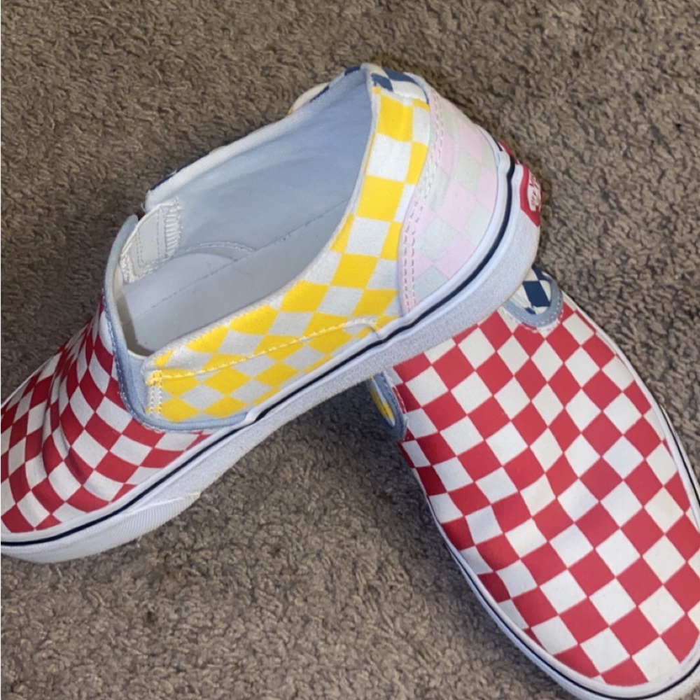 Multicolor slip on Vans